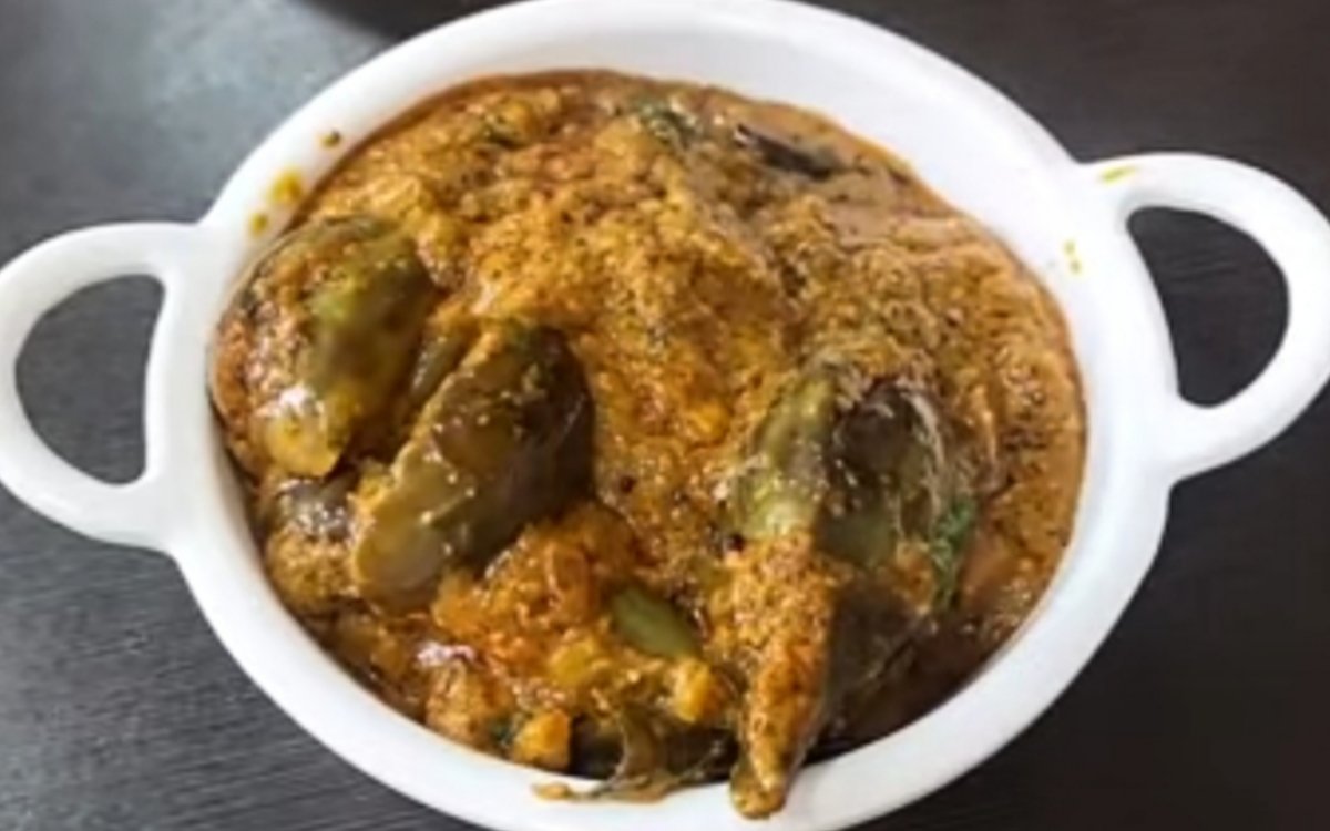 https://myindianrecipe.com/traditional-north-karnataka-style-enne-badanekai-stuffed-brinjal-curry-recipe/
