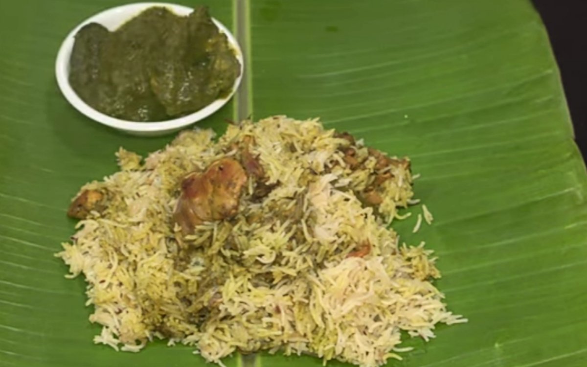 https://myindianrecipe.com/mangalorean-green-chicken-biryani-and-hariyali-curry-recipe/