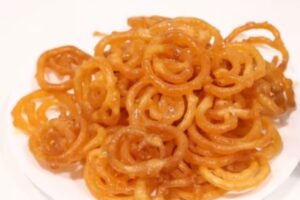 https://myindianrecipe.com/recipe/15-minute-kurkuri-rasili-jalebi-instant-crispy-juicy-jalebi/